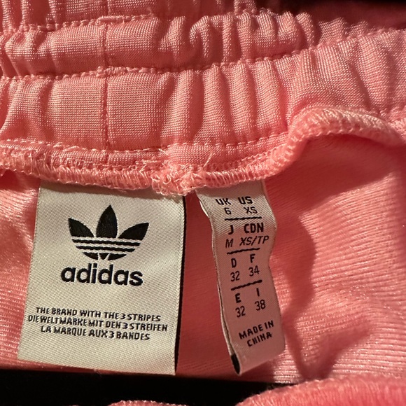 Adidas Snap Pink Breakway Pants and Jacket with Bold Branding - Picture 9 of 9